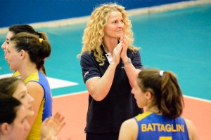 Daniela_Casalvieri_coach_saluti_Sabaudia_Nuova Serramanna_3_0_foto Bennani